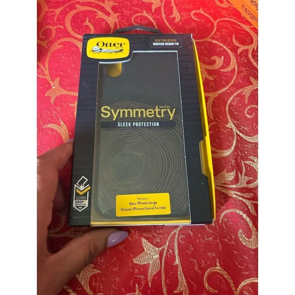 OtterBox Symmetry Series Black Case for iPhone XS Max